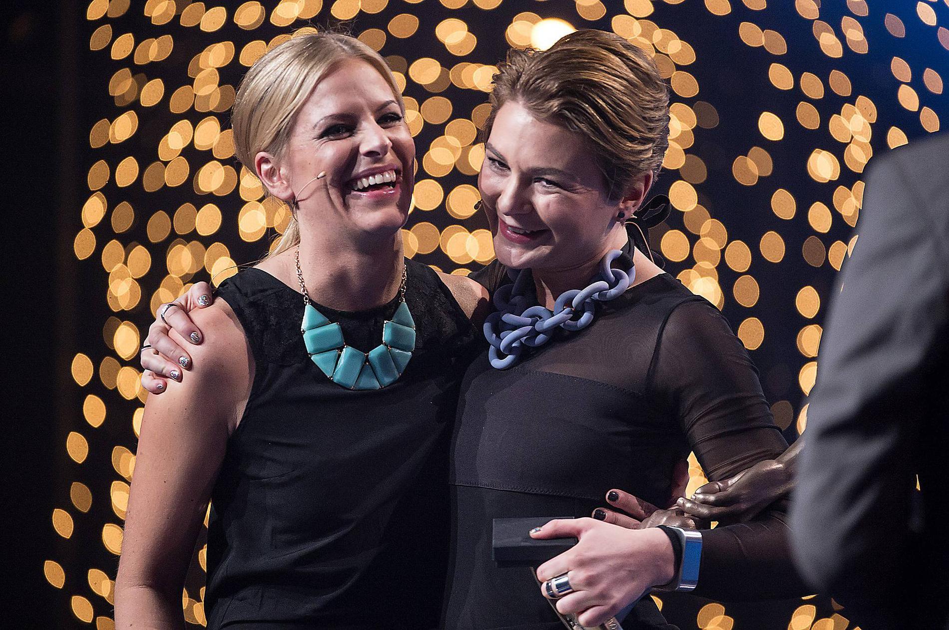 Annesofie Blixt och Jenny Lindström fick pris på Svenska hjältar-galan förra året för föreningen Tilia. ”Vi anordnar sommarläger med nu senast 14 ungdomar, varav två av dem var killar. Det är mycket färre killar än tjejer som hör av sig till oss”, säger Annesofie.