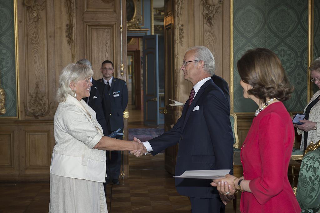 2013: Christina Schollin får medaljen Litteris Et Artibus av kungen. Den delas ut till de som bidragit med ”framstående konstnärliga insatser inom främst musik, scenisk framställning och litteratur”.