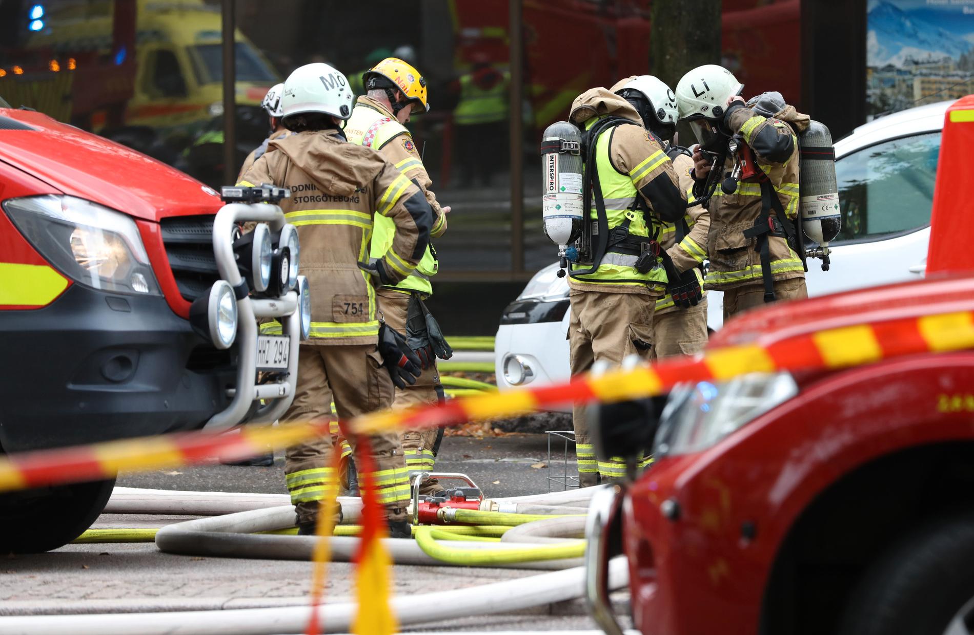 Explosionen vid flerfamiljshuset i Annedal i Göteborg på tisdagsmorgonen orsakade ett enormt räddningspådrag.