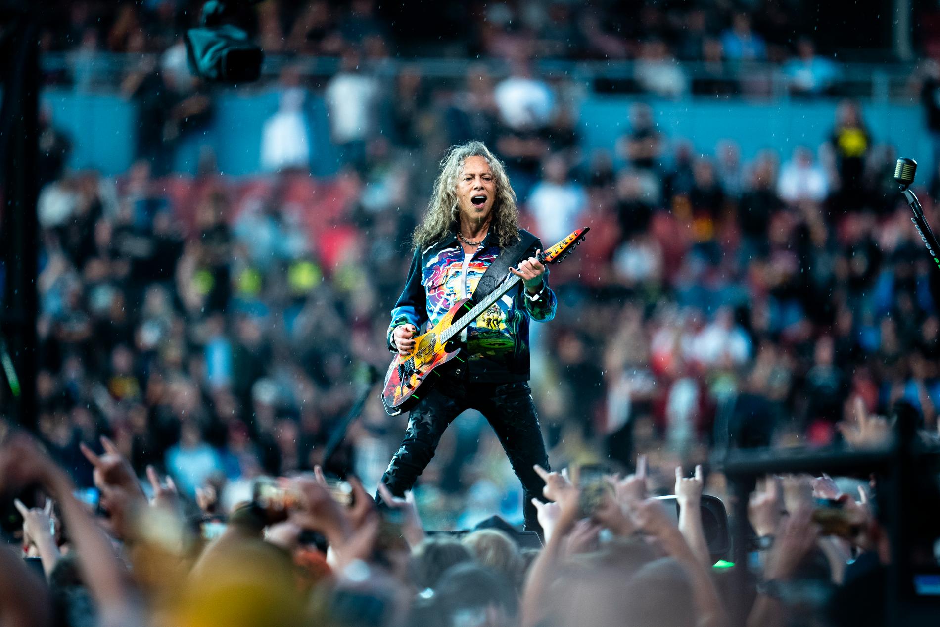 Kirk Hammett utnyttjade scenen till fullo.