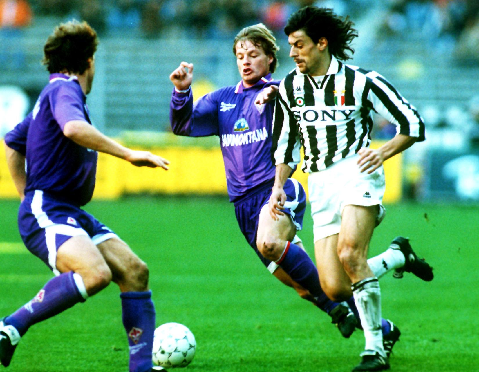 Schwarz och Juventus Moreno Torricelli.