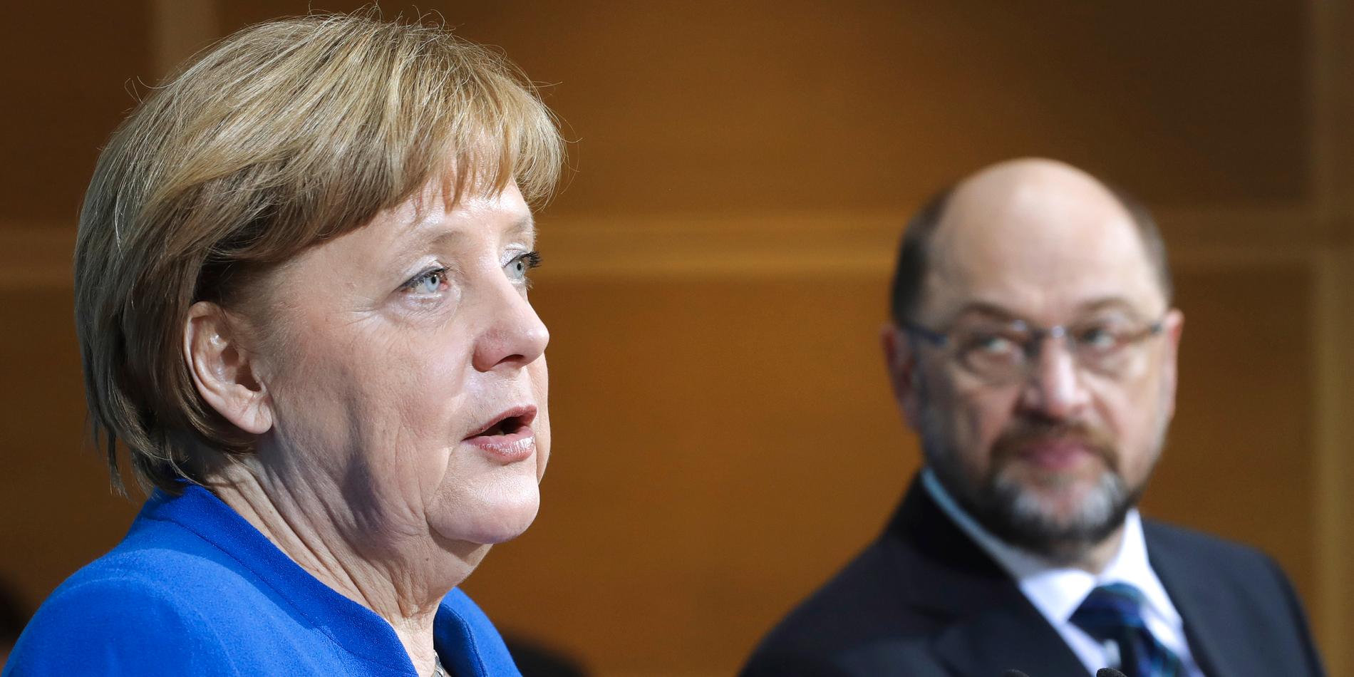 Angela Merkel och Socialdemokraternas ledare Martin Schulz