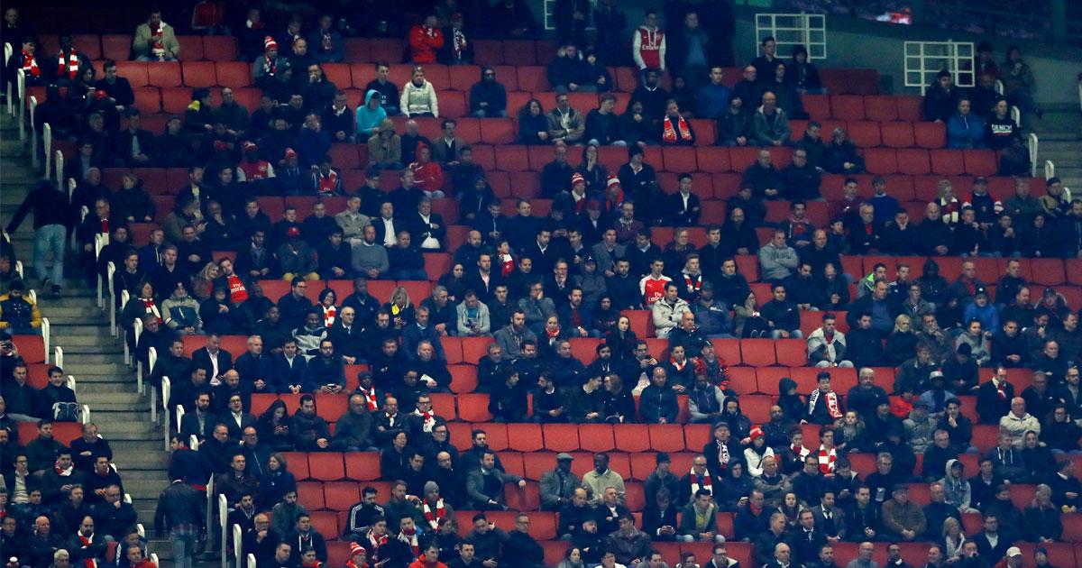 Massor av stolar gapade tomma när Arsenal tog emot West Brom förra veckan.