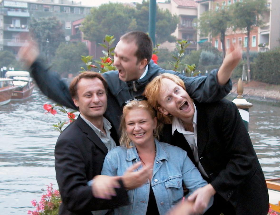 Michael Nyqvist, Lukas Moodysson, Lisa Lindgren och Gustaf Hammarsten på filmfestivalen i Venedig år 2000.