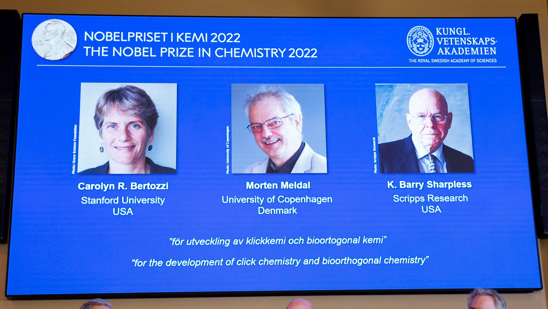 Carolyn Bertozzi från Stanford University, Morten Meldal vid Köpenhamns universitet och K. Barry Sharpless vid Scripps Research 
