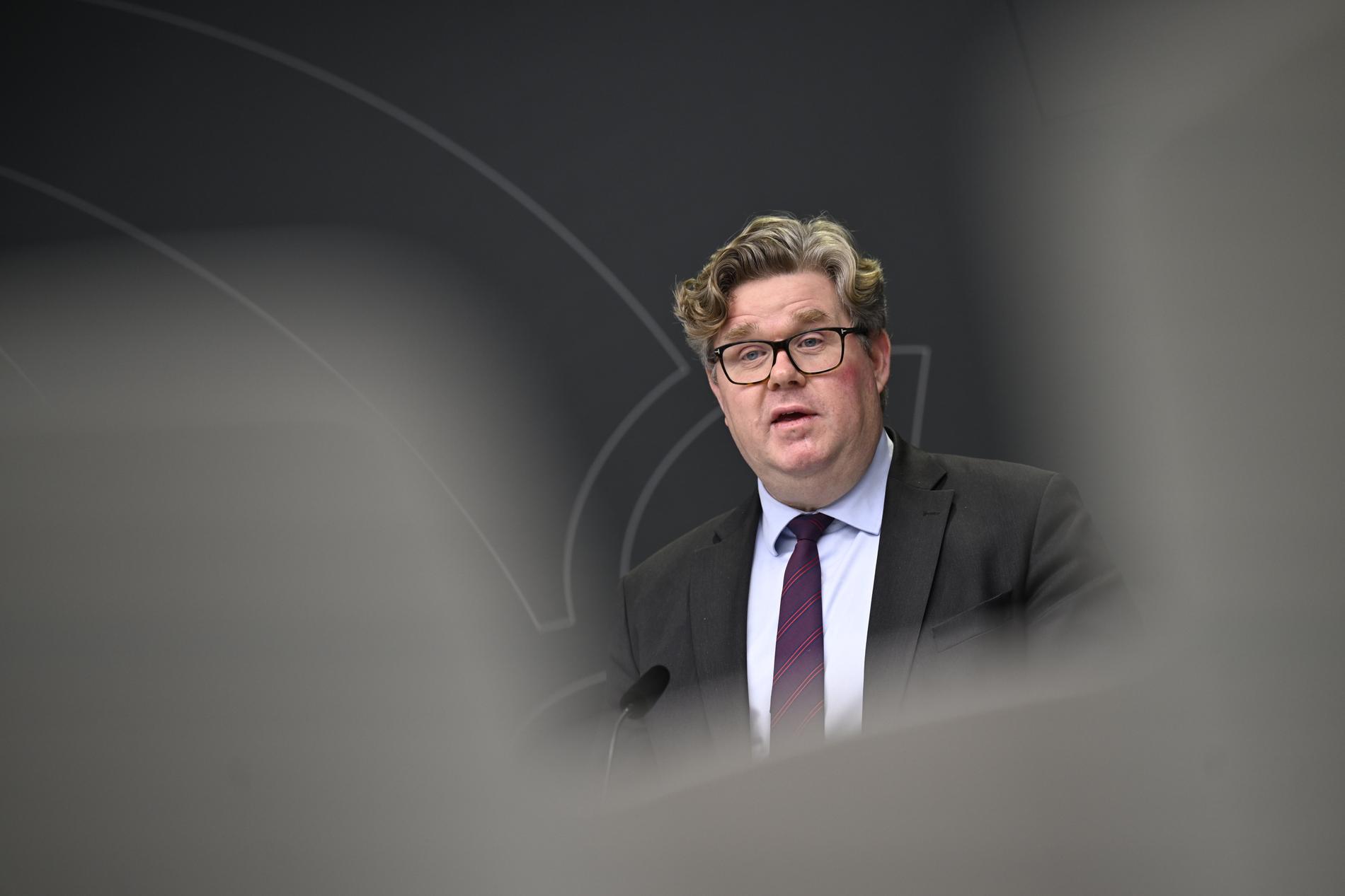 Justitieminister Gunnar Strömmer (M) kommenterar Kriminalvårdens rapport. Arkivbild.