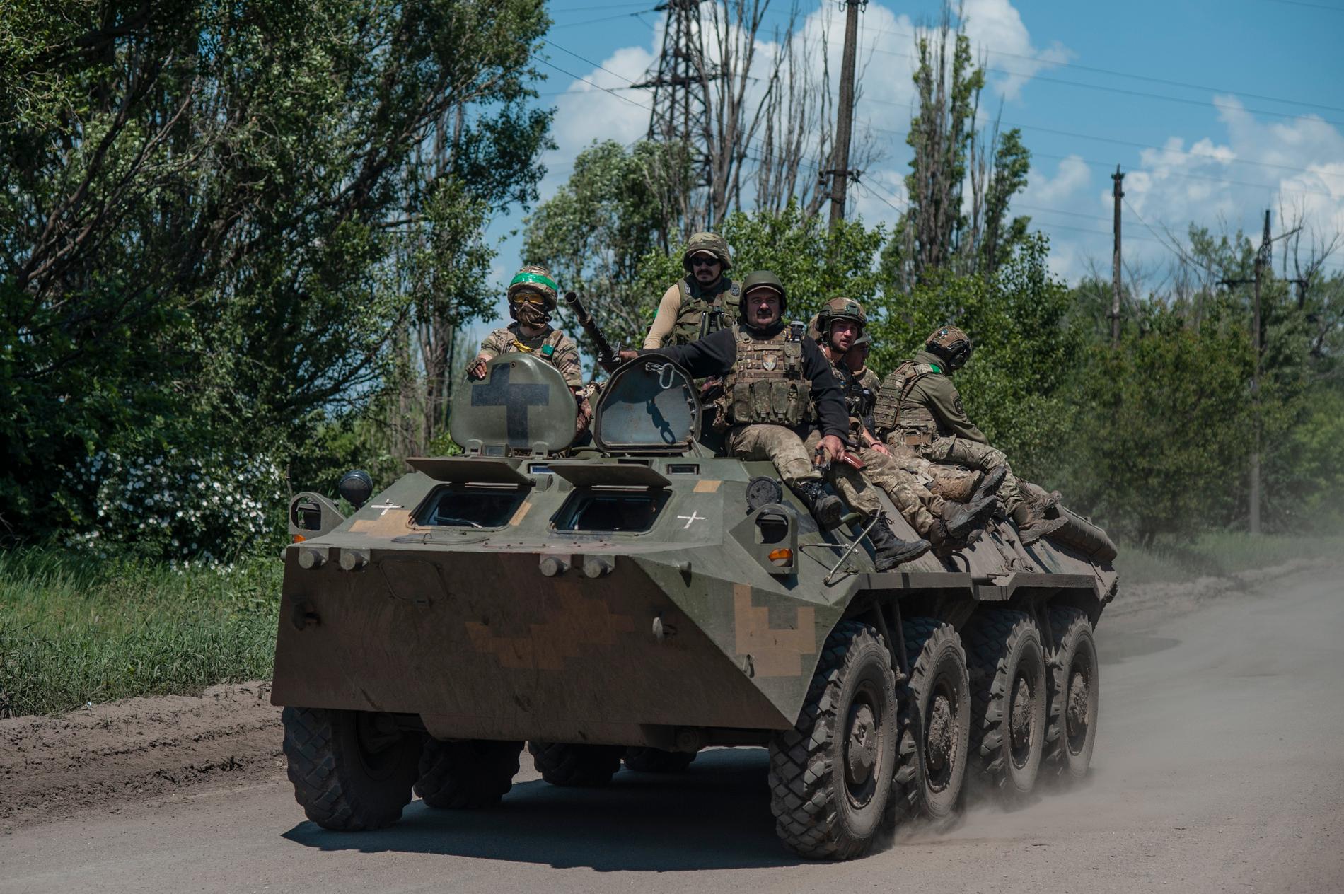 Ukrainska trupper vid Bakhmut.