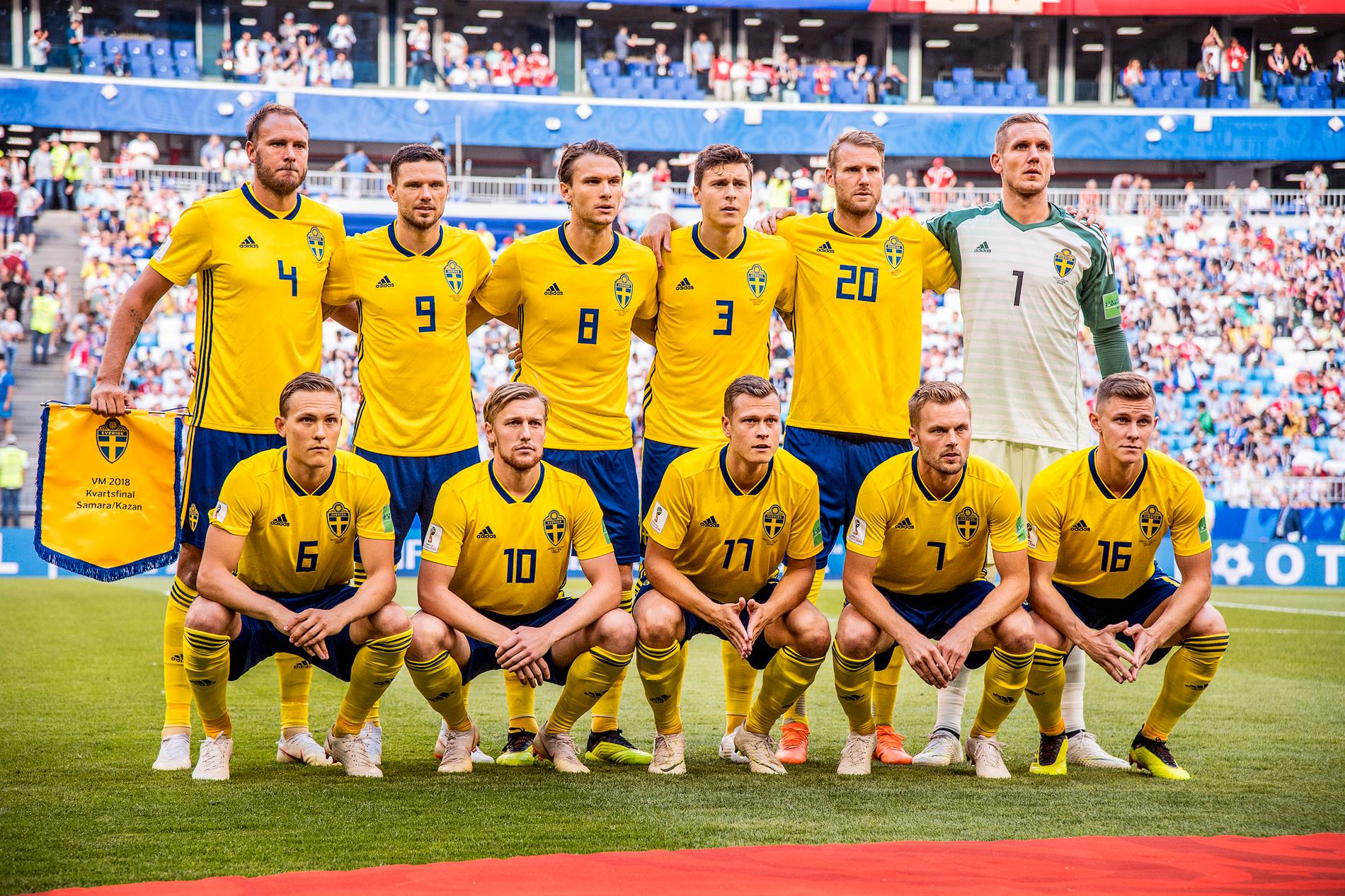 I Nationalteatern har Aftonbladetjournalisten Erik Niva samlat sina texter om svenska fotbollsspelare.
