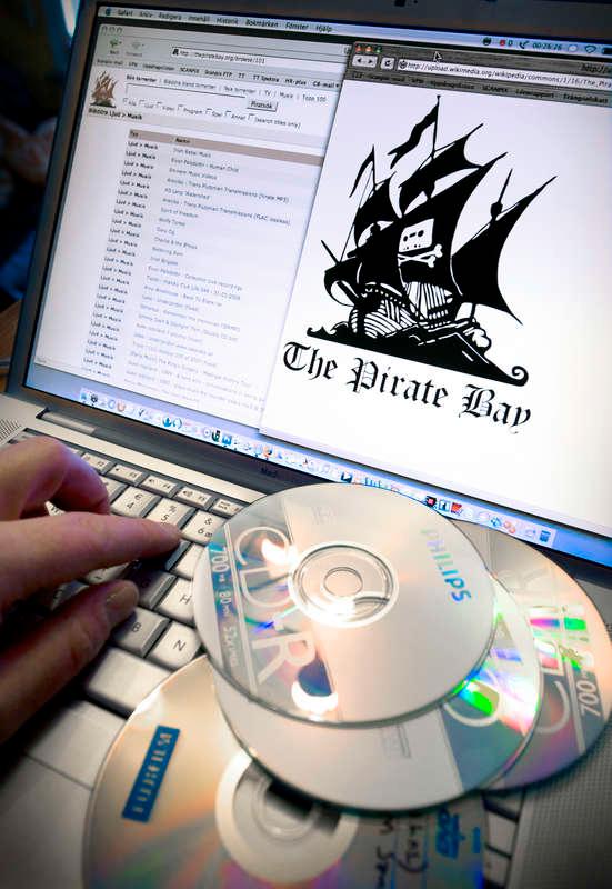 Grundarna av fildelningsajten The Pirate Bay ställs inför rätta 2009 och döms till slut till fängelse samt böter på mellan 32 och 46 miljoner kronor. 