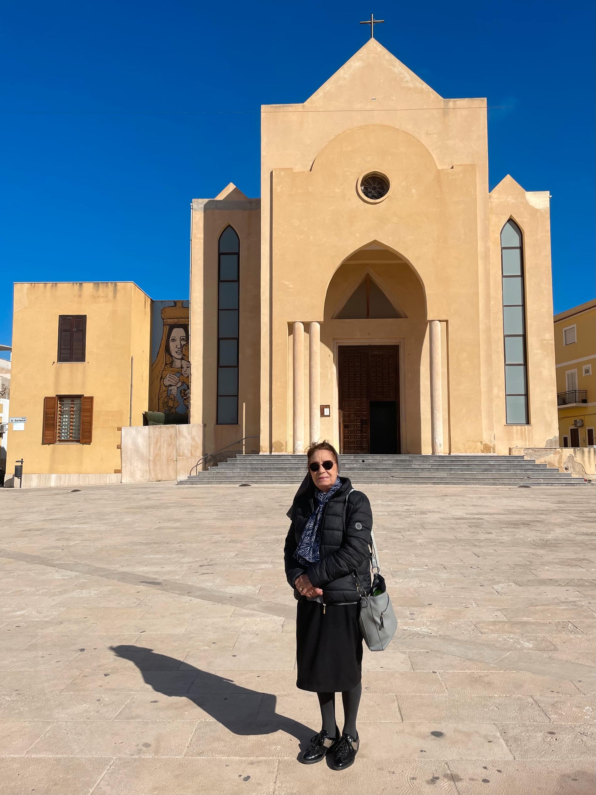 ”Vi lever alltid med detta lidande”, säger syster Aurelia som är nunna på Lampedusa