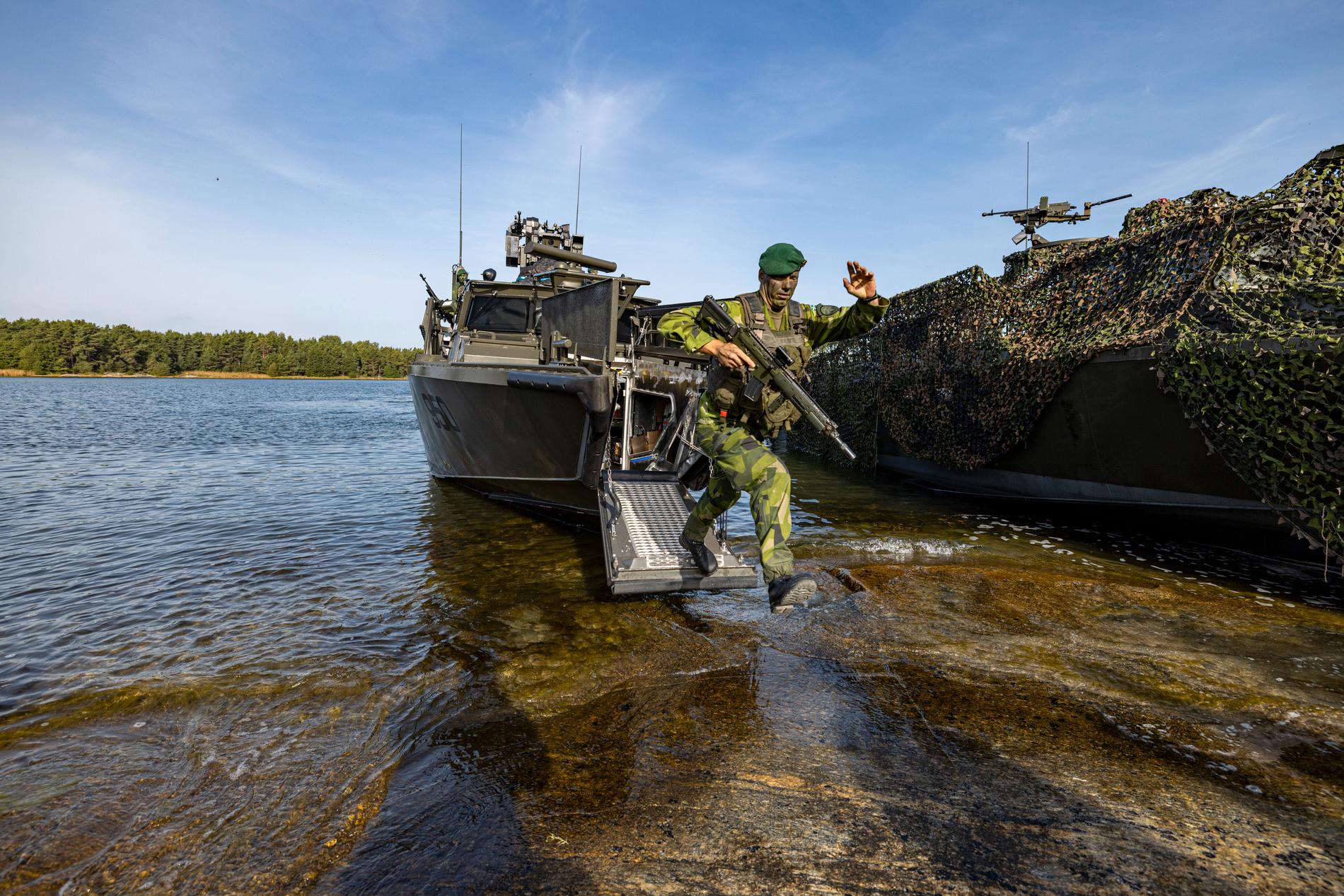 Amerikanska marinkårssoldater samövade med svenska amfibieförband i Stockholms skärgård i september förra året.