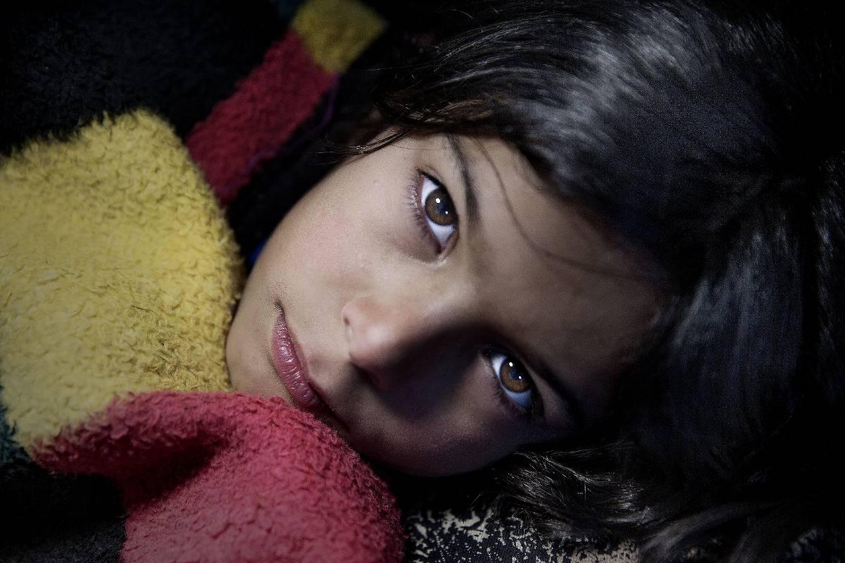 KAN LEKA I FRIHET  Innan Mardin kom till Turkiet hade hon aldrig sett på tv och hennes hem hade inte haft el i sitt hem på fyra år. Nu säger hennes mamma att kriget är över i er stadsdel, att de ska åka hem till Kobane.