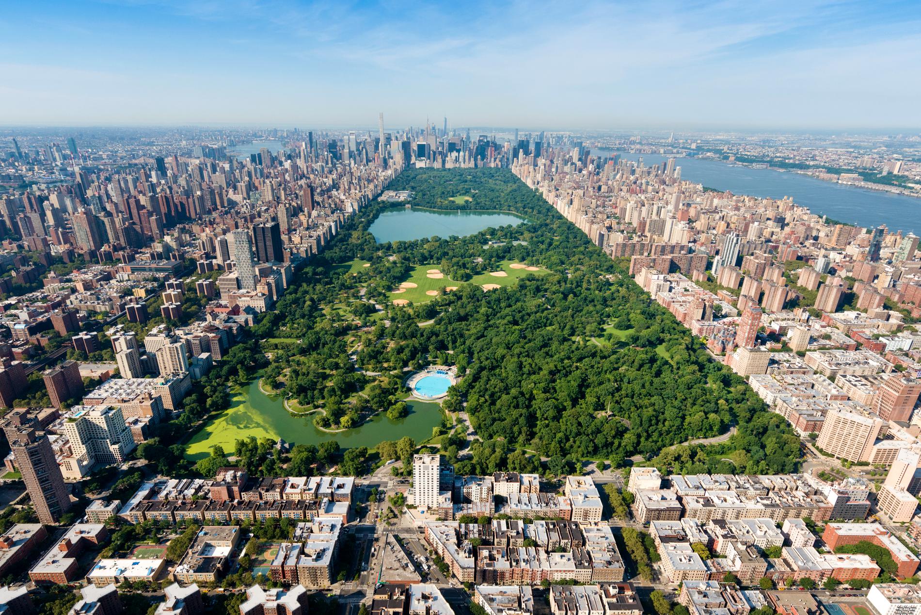 Central park är ett av de mer kända besöksmålen. 