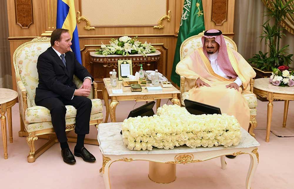 Statsminister Stefan Löfven träffar kung Salman bin Abdul Aziz i Saudiarabiens huvudstad Riyadh.