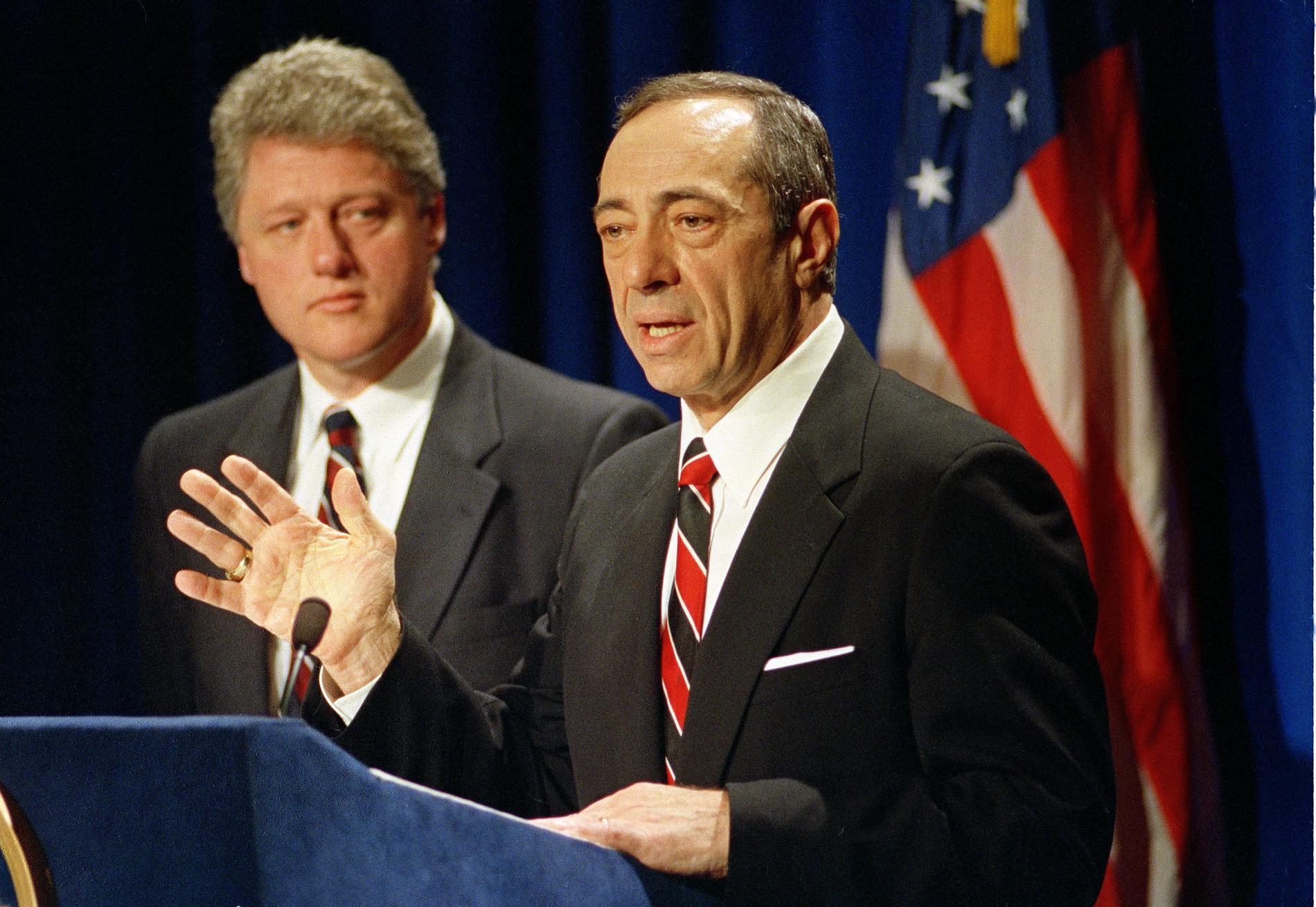 Dåvarande presidentkandidaten Bill Clinton och guvernören Mario Cuomo i april 1992.