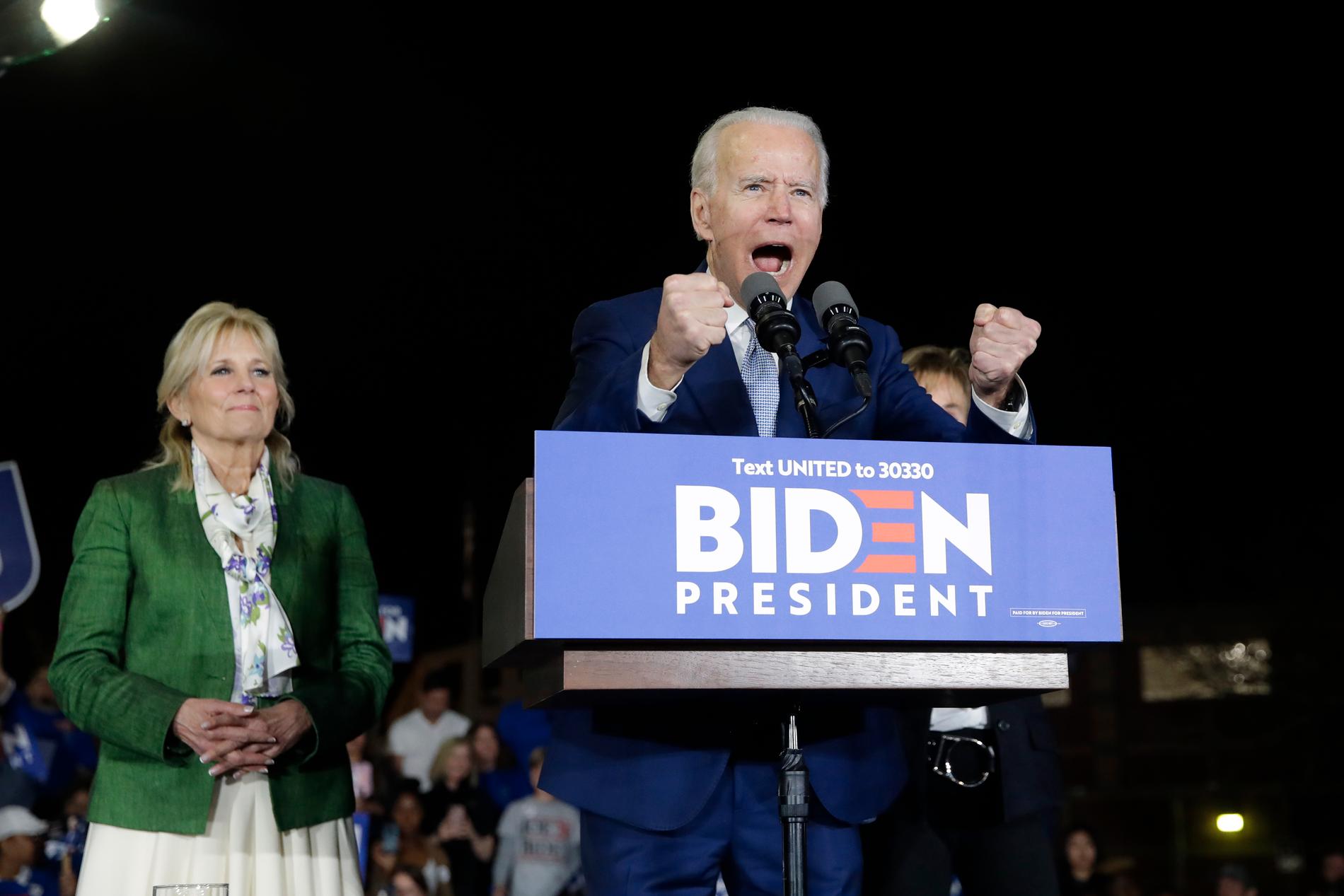 – Den här kampanjen kommer att göra att Donald Trump får packa sina väskor, utropade Joe Biden till sina segerrusiga anhängare i Los Angeles.