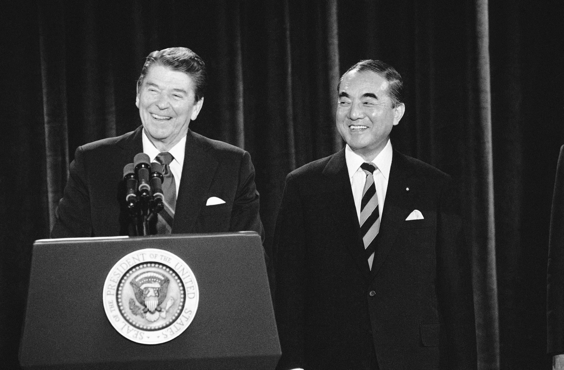 Ronald Reagan och Yasuhiro Nakasone kom bra överens. Bild från ett möte i Los Angeles 1985.