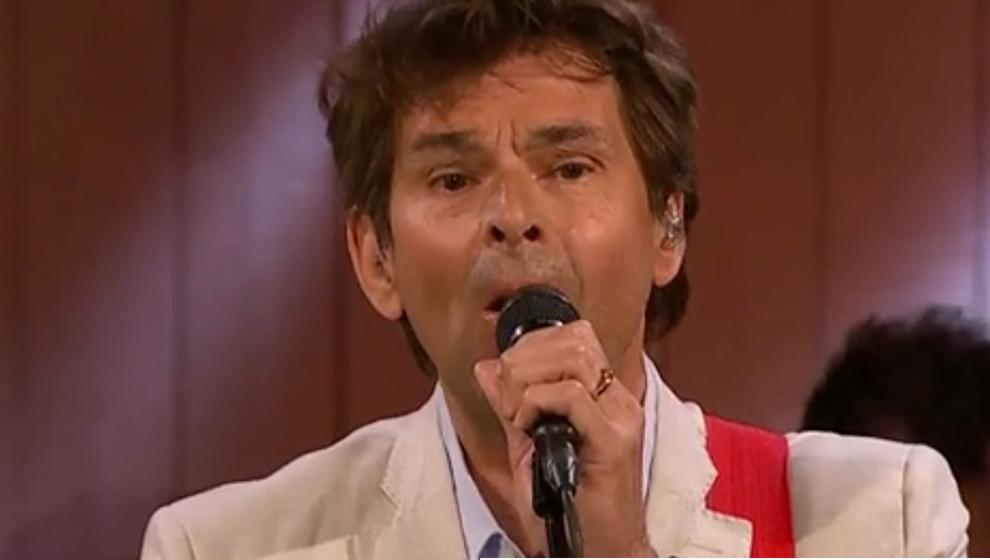 Niklas Strömstedt sjunger ”Lyckolandet” i ett tidigare avsnitt av ”Så mycket bättre”.