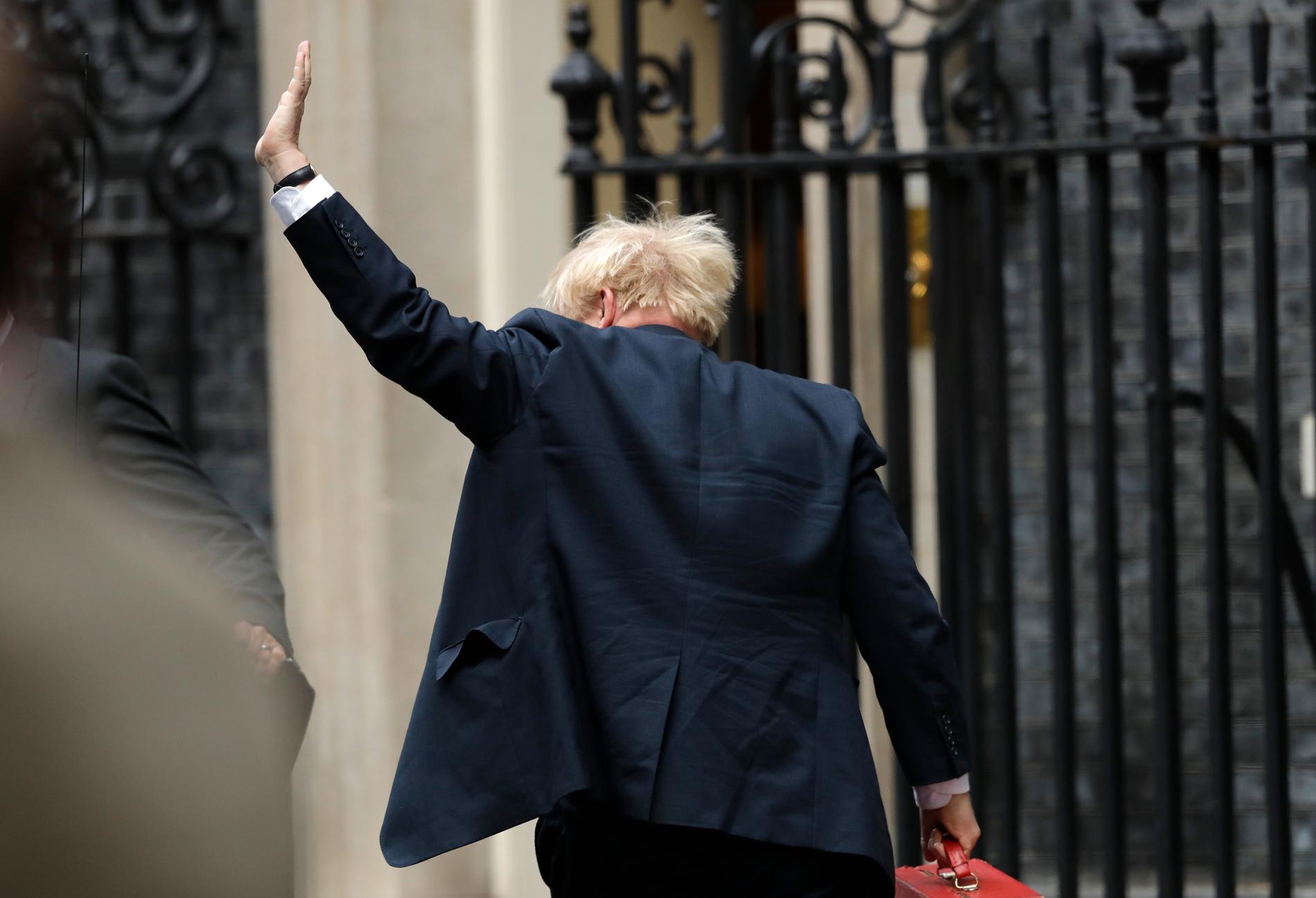 Boris Johnson utanför Downing street i september.