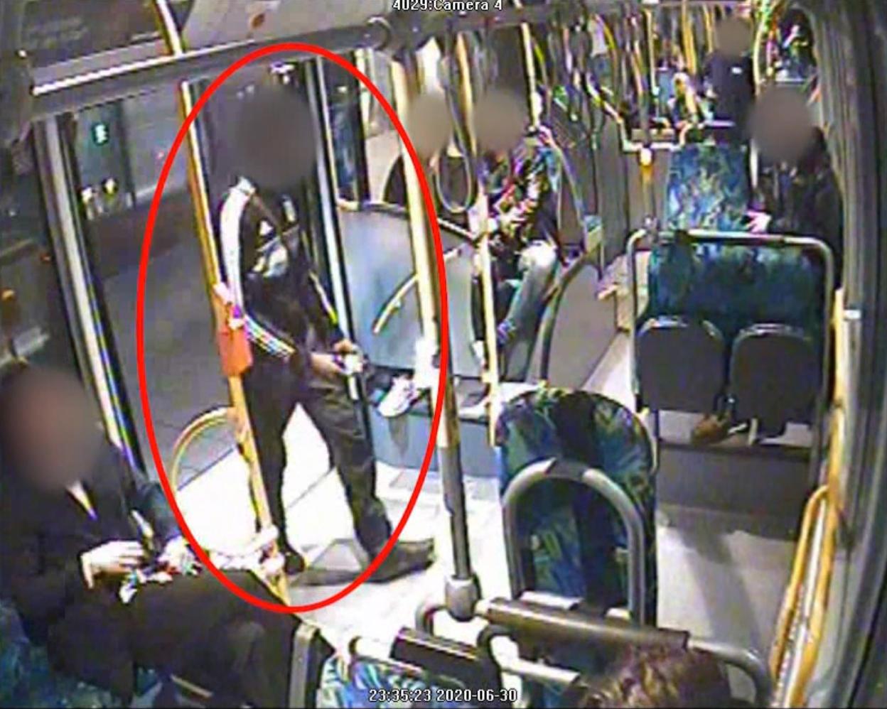 Bild från en bussresa som den nu mördade mannen gjorde natten innan han hittades död.