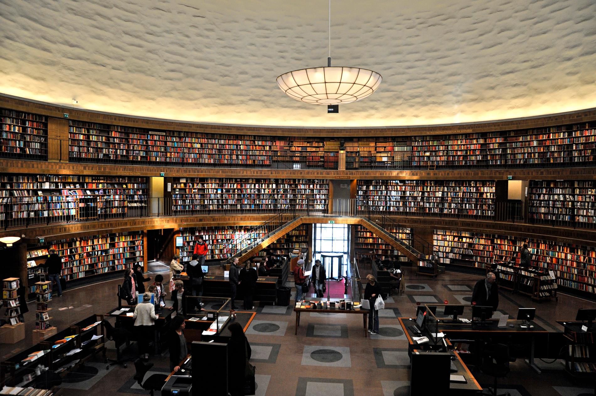 Stora salen i Stockholms Stadsbibliotek. Arkivbild.