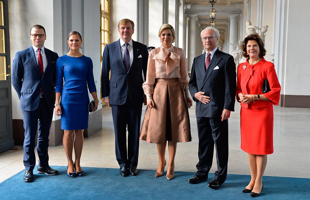 Prins Daniel, kronprinsessan Victoria, kung Willem-Alexander, drottning Máxima och kungaparet. 