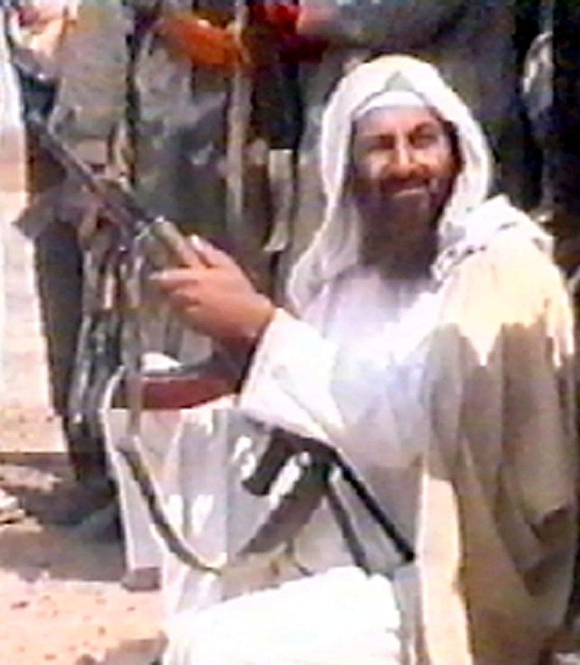 Usama bin Ladin sköts ihjäl av elitsoldater.