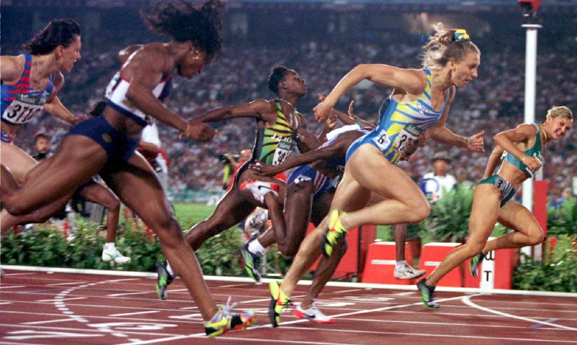 Ludmila Engquist vinner OS-guld i Atlanta 1996.