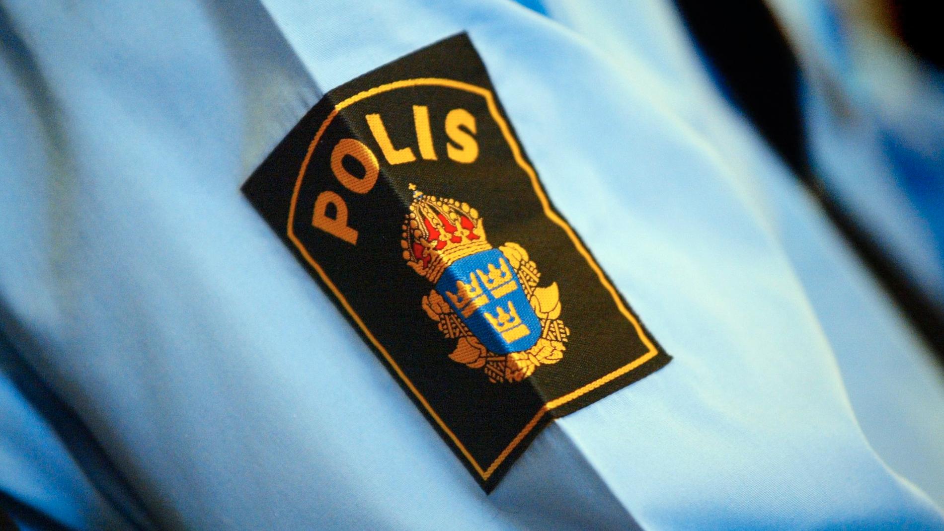 Polisen satte in helikopter i jakten på två personer som försökt råna ett växlingskontor i östra Göteborg. Arkivbild.