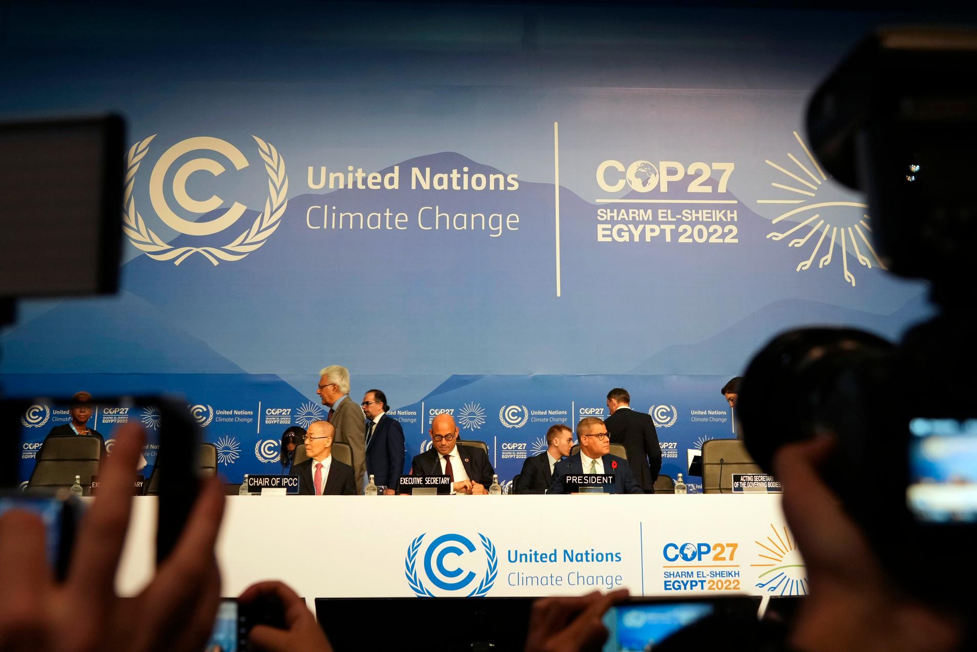 Klimattoppmötet inleddes på söndagen. 