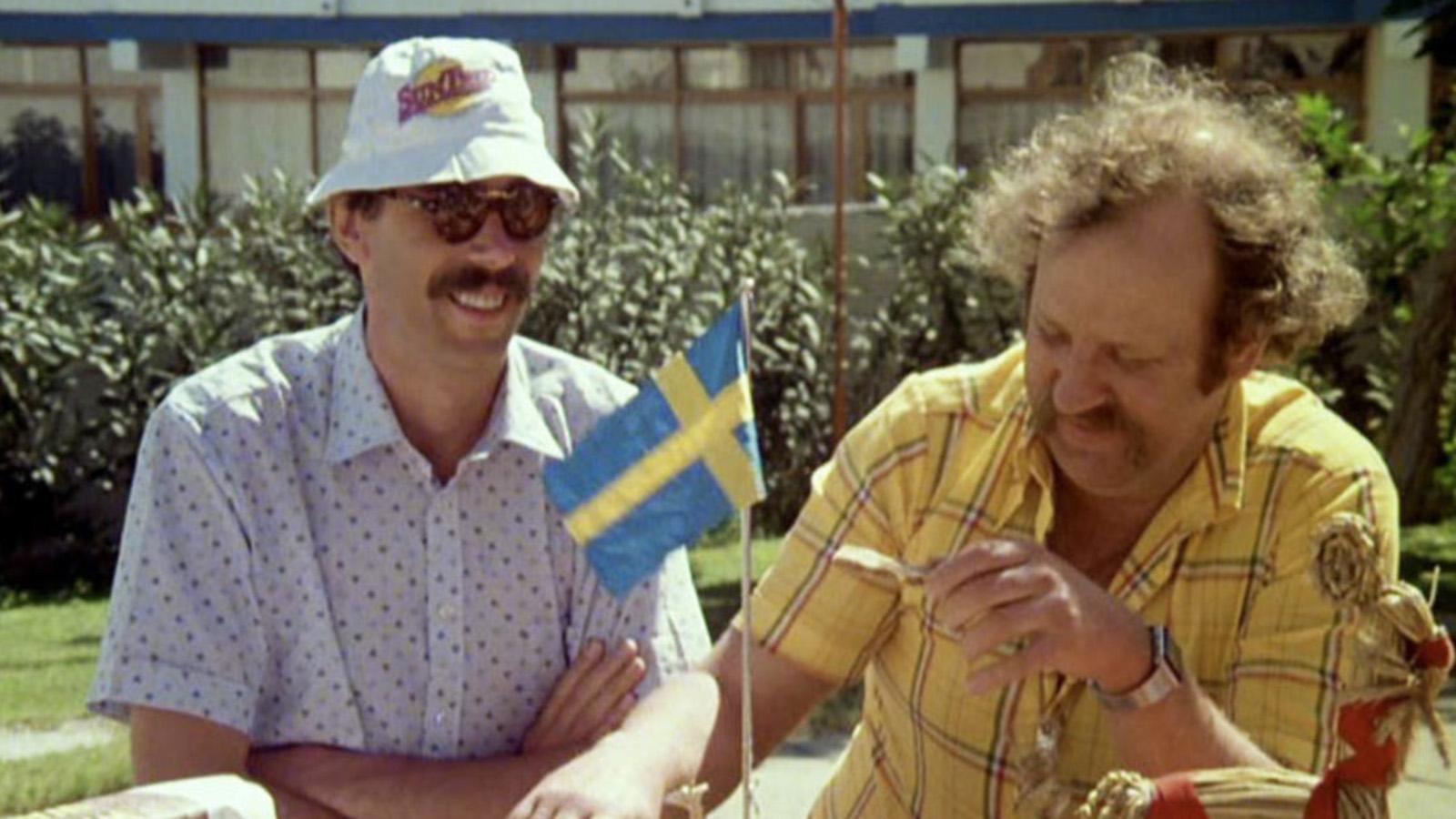 Lasse Åberg och Jon Skomen i första ”Sällskapsresan”-filmen.