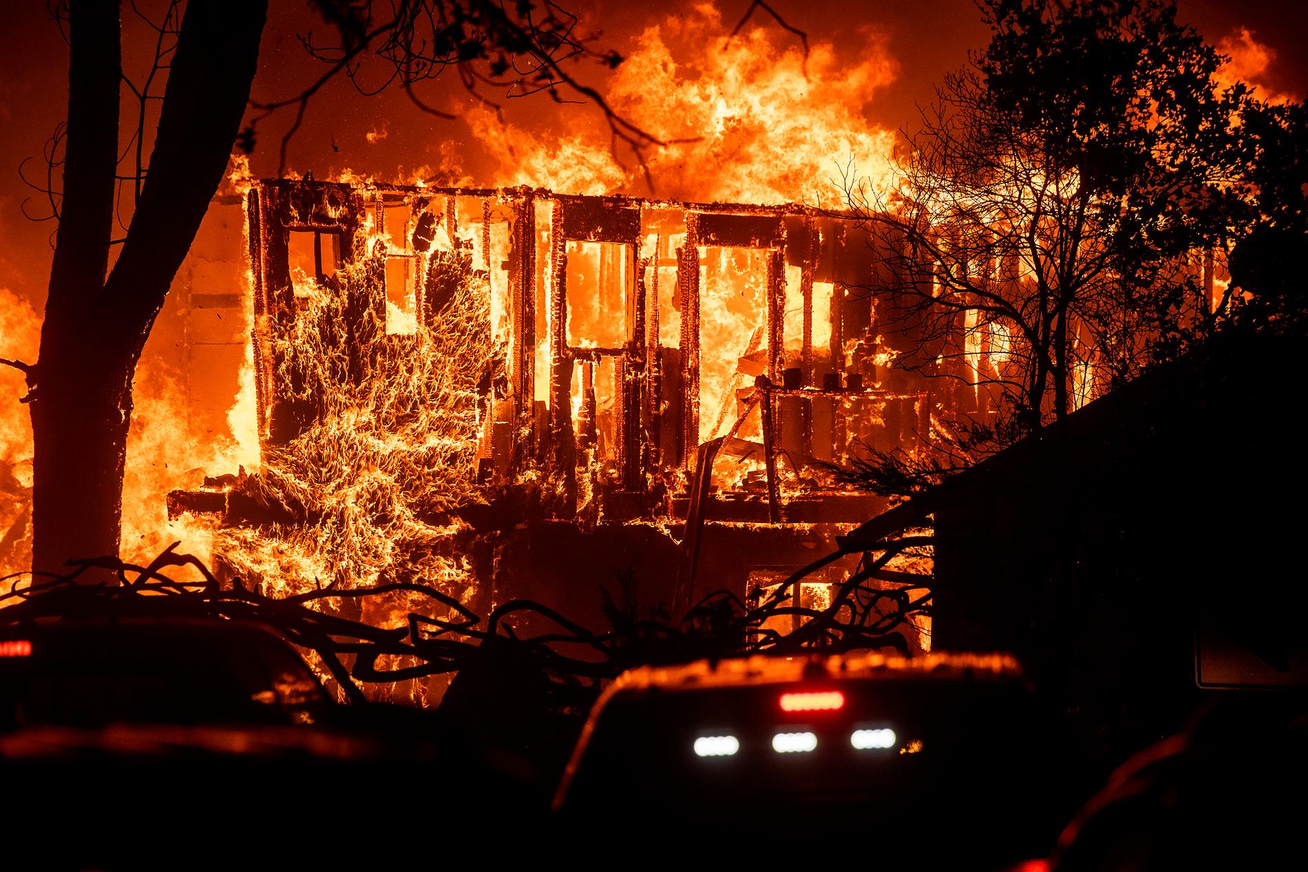 Kraftiga bränder i Jimtown, Sonoma.