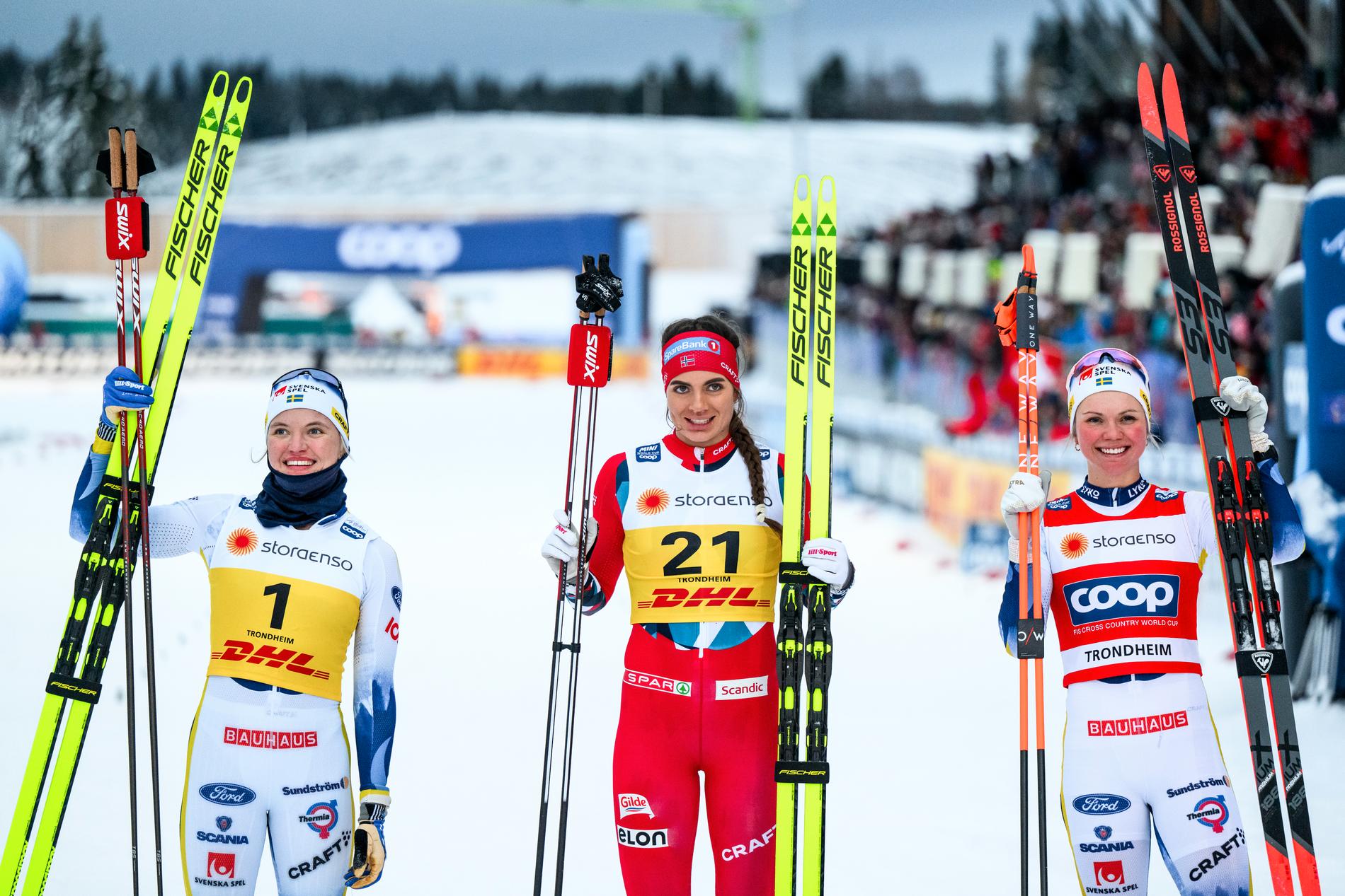 Linn Svahn, Kristine Stavås Skistad och Emma Ribom.