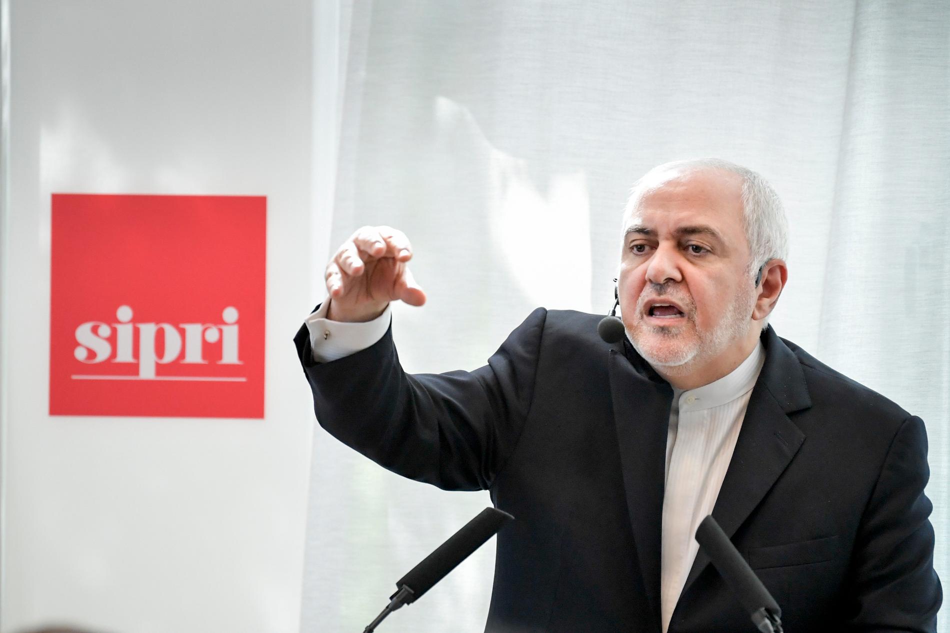 Irans utrikesminister Javad Zarif föreläser på fredsinstitutet Sipri.