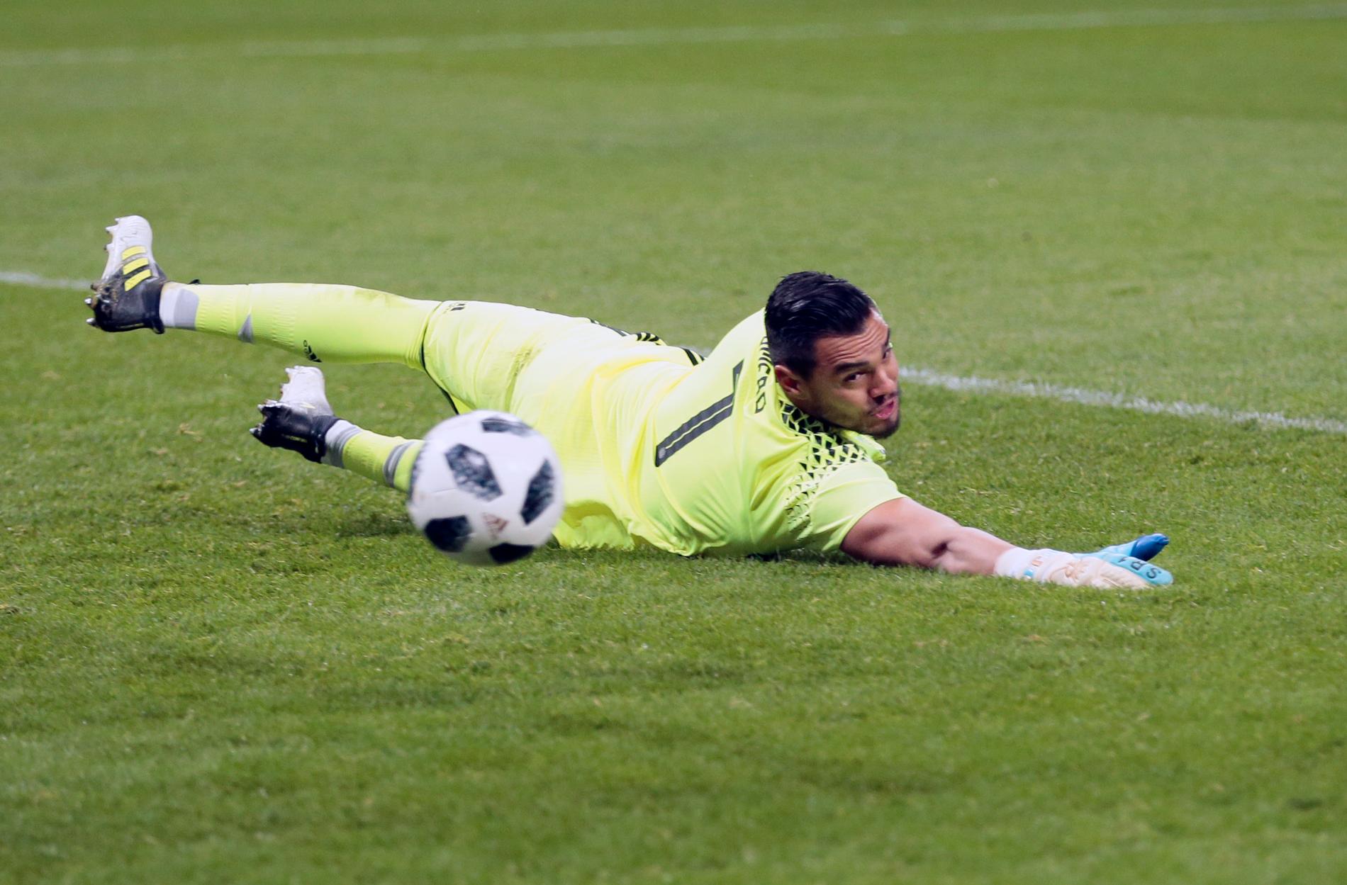 Argentinas målvakt Sergio Romero är knäskadad och missar VM. Arkivbild.