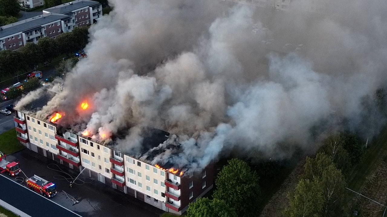 60 personer förlorade sina hem efter storbranden i Skara.