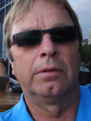 Lön: 25 000 kronor Tommy Magnusson, 60. .
– Jag slutade som lärare för sex år sedan, huvudsakligen på grund av den låga lönen.