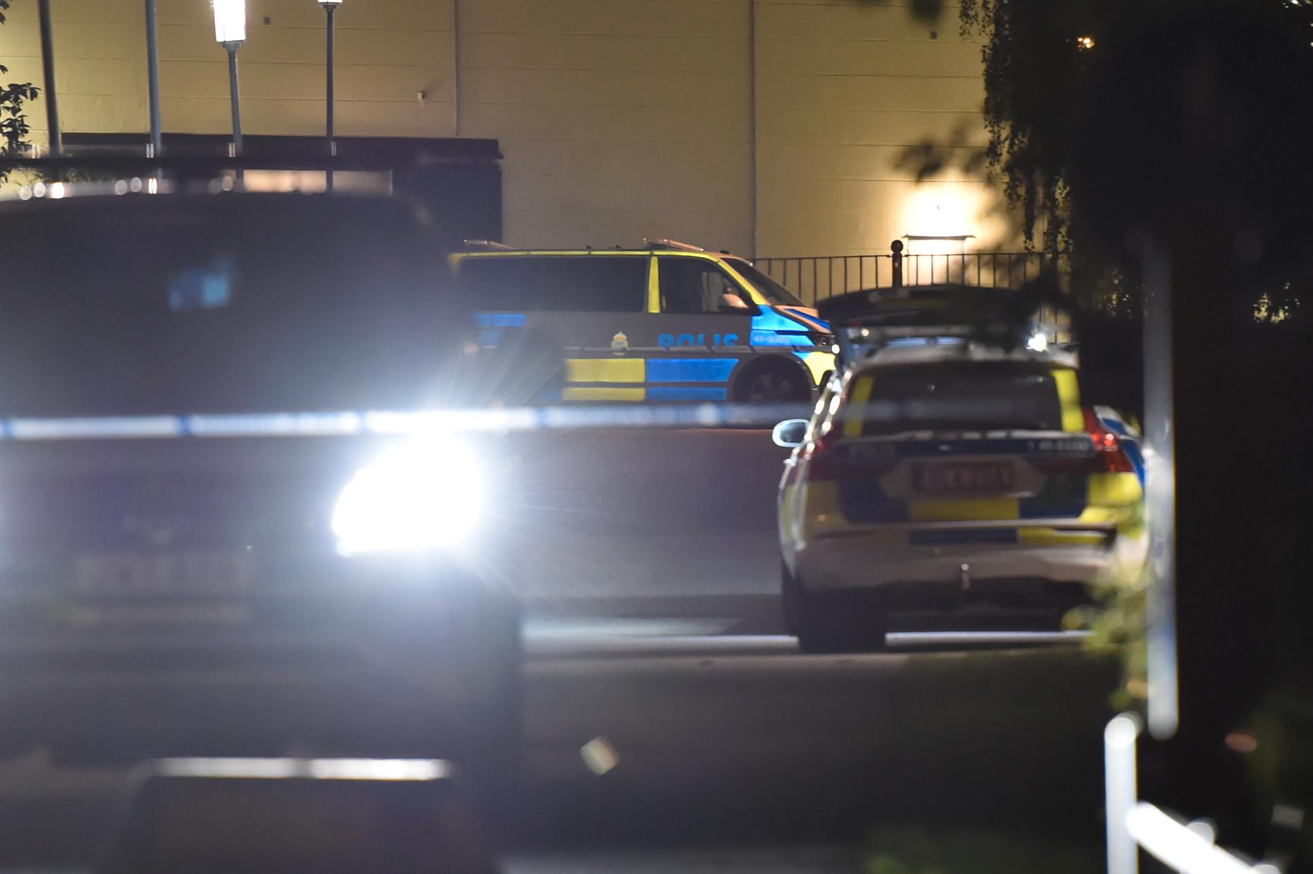 Flera våldsdåd skakade Nyköping i slutet av augusti. Bland annat en explosion i ett radhusområde. 