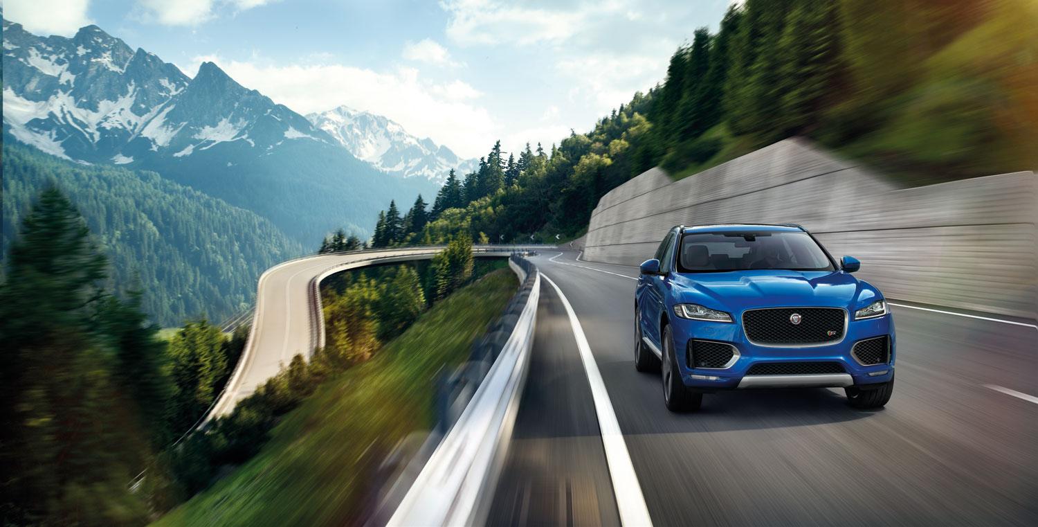 Nya F-Pace är en förväntad storsäljare. Enligt Jaguar är det ”den ultimata praktiska sportbilen”.
