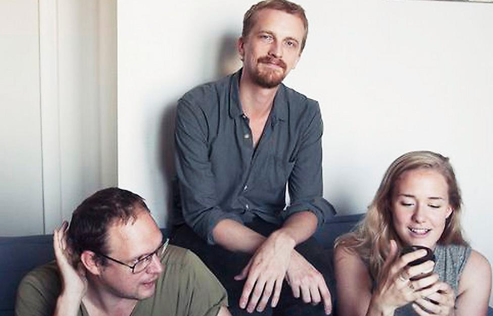 Aftonbladets podcast Lilla ­drevet, med bland andra Jonatan Unge, Ola Söderholm och Moa Lundqvist, sponsras av Akademikernas a-kassa.