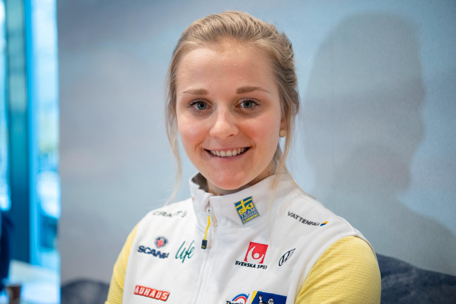 Stina Nilsson byter skidor mot skidskytte. Nu hotar flera av hennes kollegor i skidlandslaget också att lämna landslaget och göra egna satsningar.