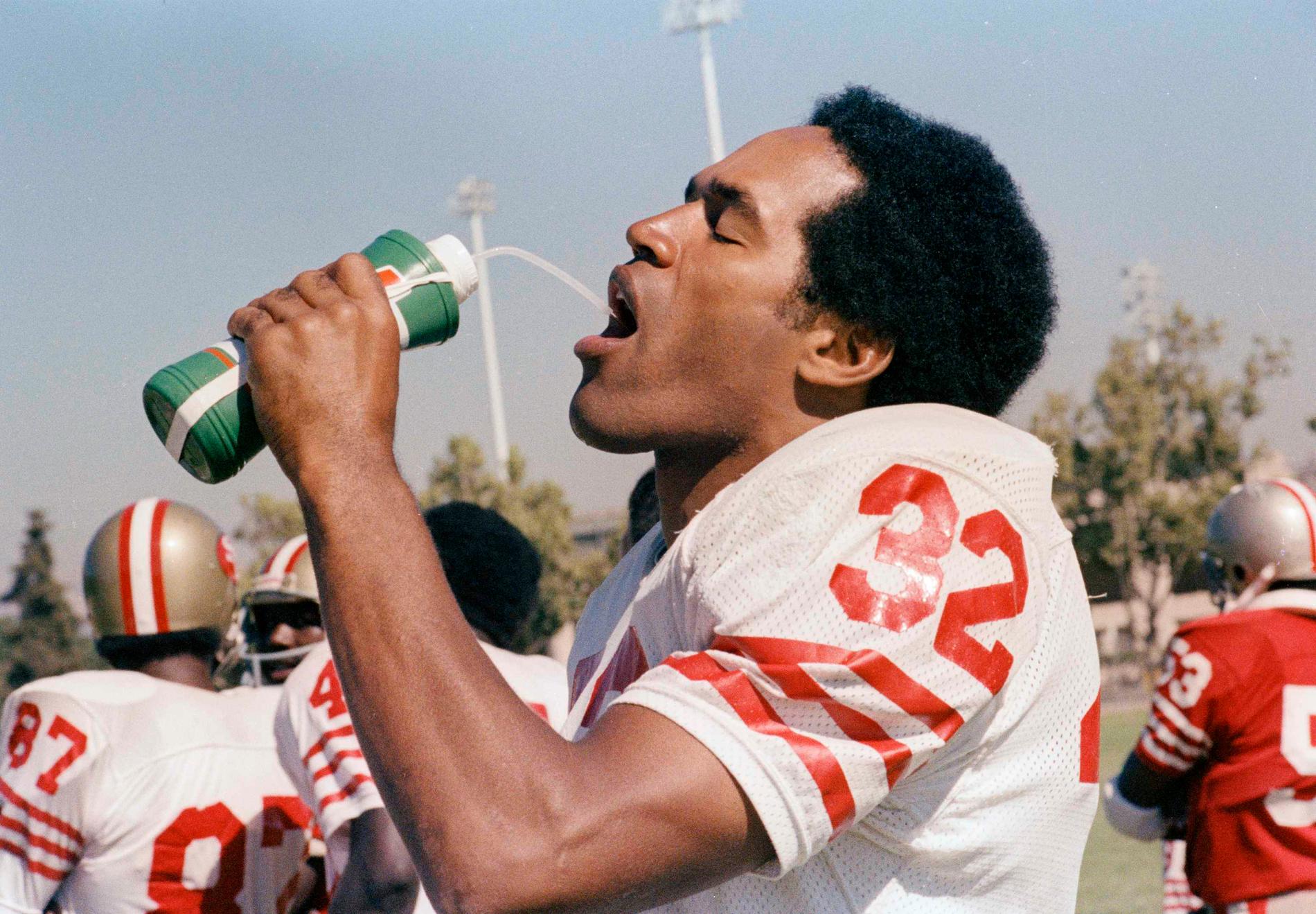 OJ Simpson i San Francisco 49ers tröja 1978.