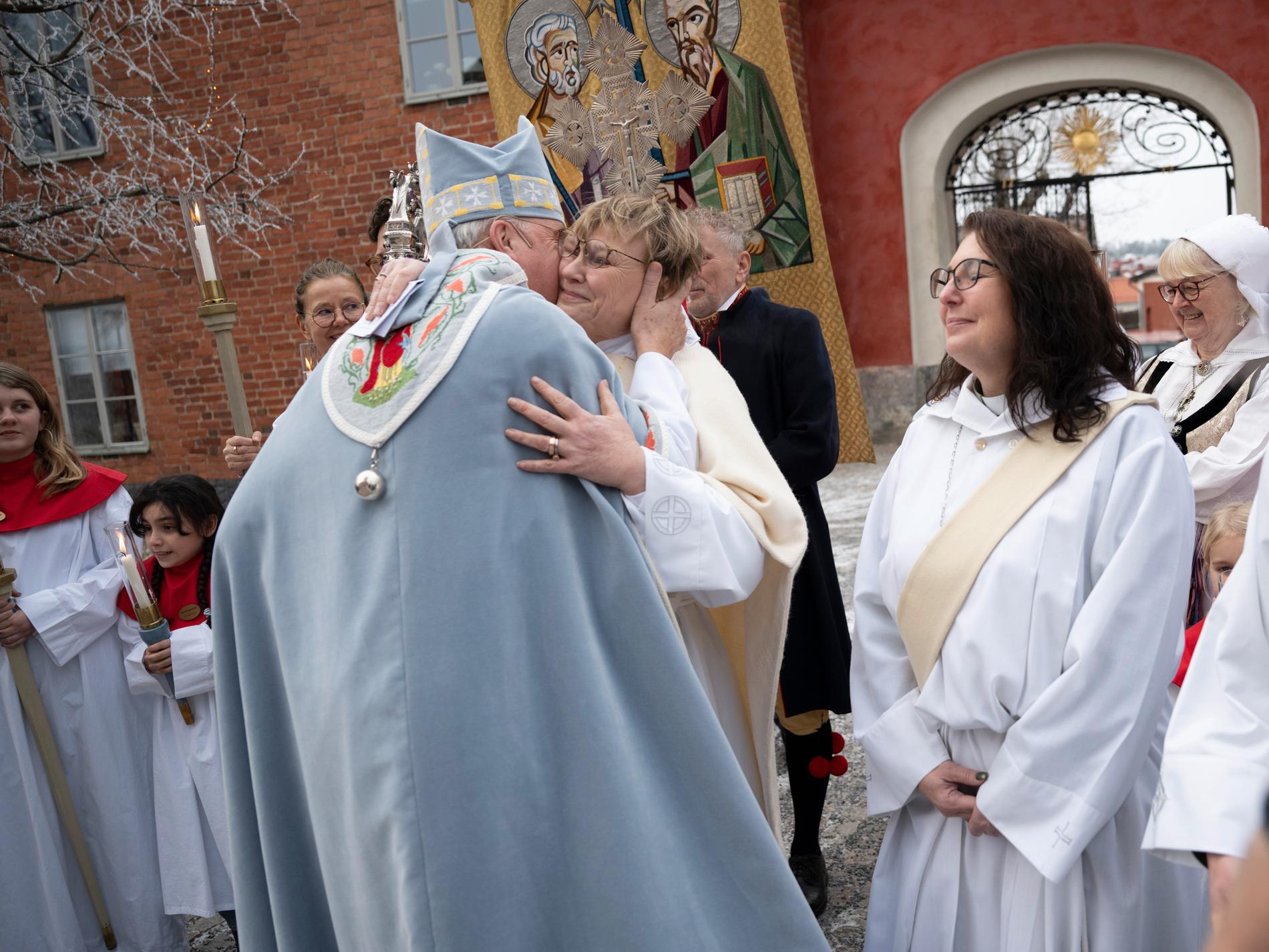 Statsministerns fru prästvigd i Strängnäs