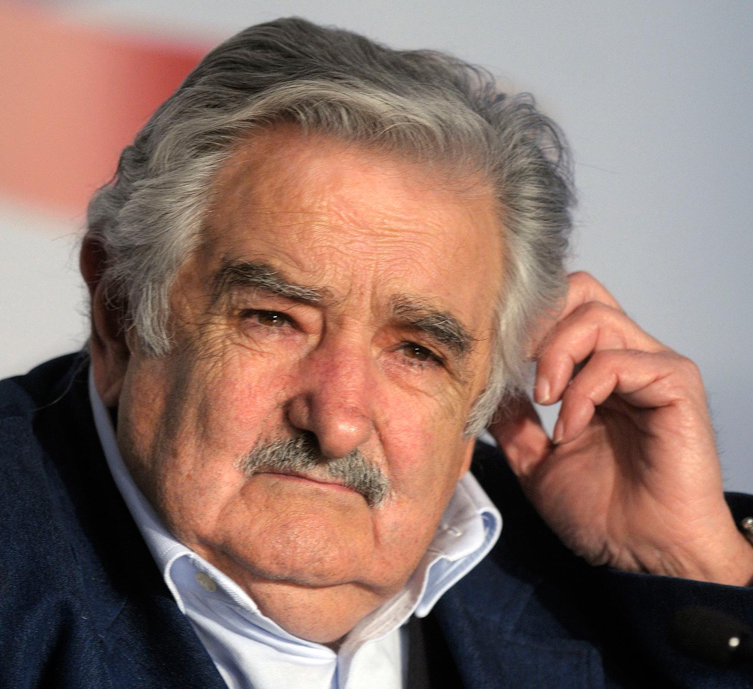 José Mujica valdes till president 2009.