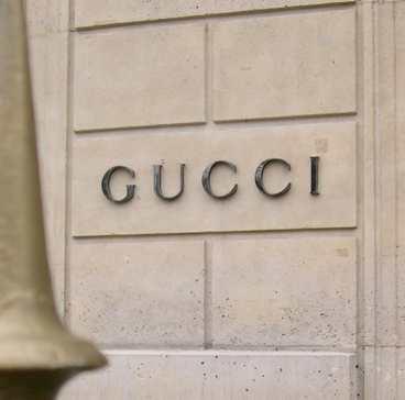 Med Tom Fords hjälp har Gucci blivit ett av världens hetaste varumärken.