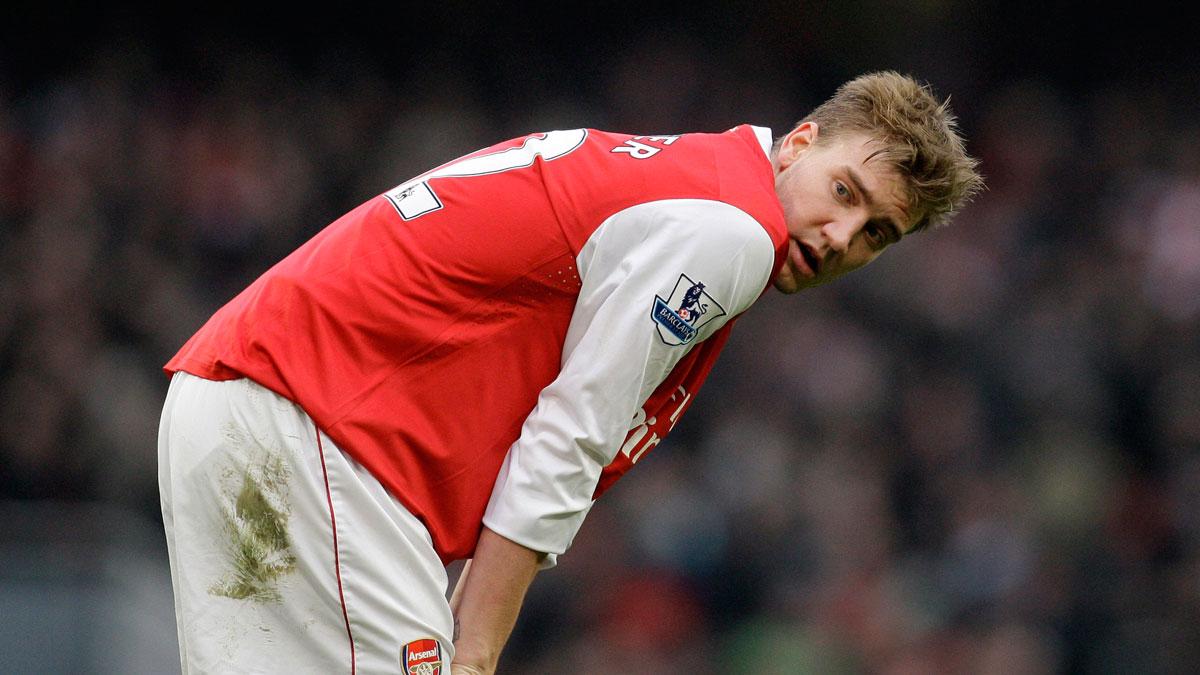 Nicklas Bendtner i Arsenal-tröjan.