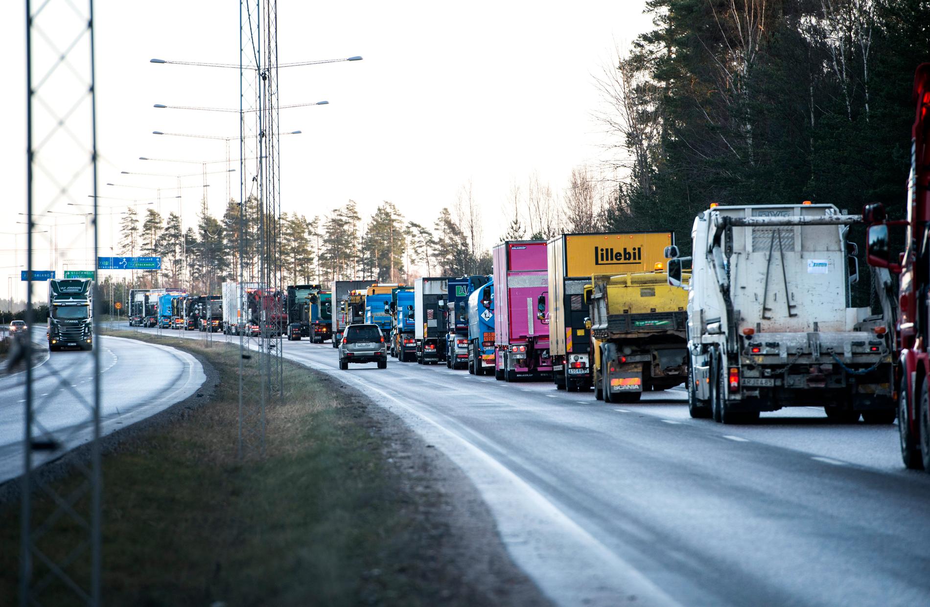 Beslutet om nya regler för lastbilstrafiken i EU dröjer. Arkivbild.
