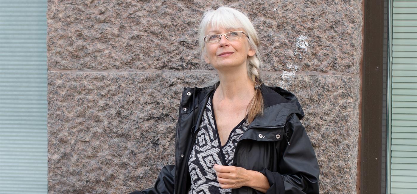 Inger Edelfeldt (f 1956) har just utkommit med romanen ”Om snö och guld”.