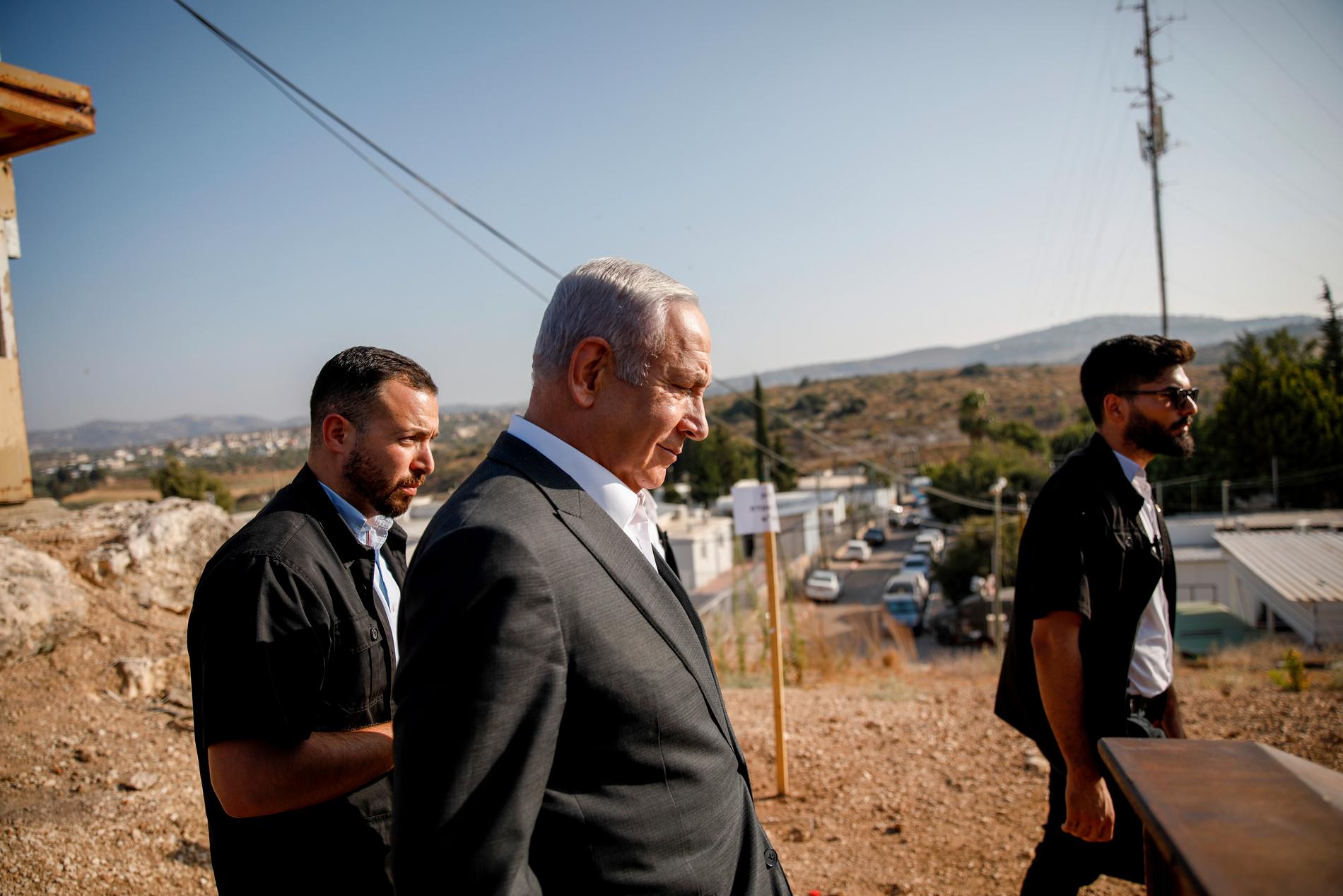 Israels premiärminister Benjamin Netanyahu i mitten.