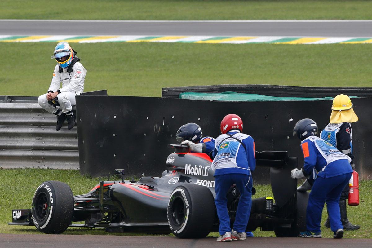 McLaren och Fernando Alonso hade en tung säsong 2015.